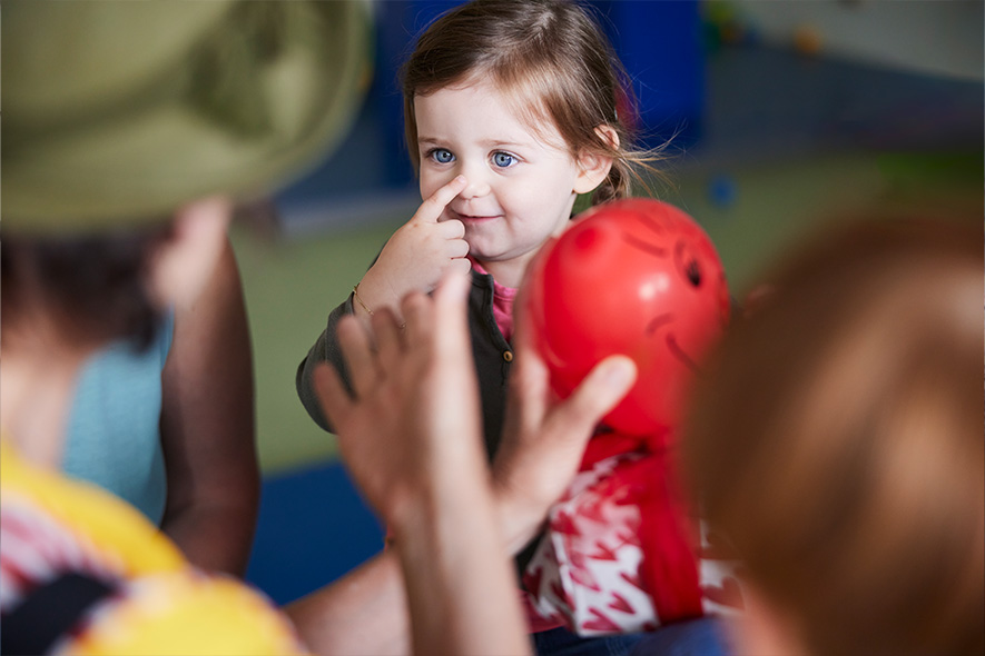 Die Arbeit mit den Kindern erfolgt entweder zu Hause, im Kindergarten oder in den Frühförderstellen in Schwabach und Roth.